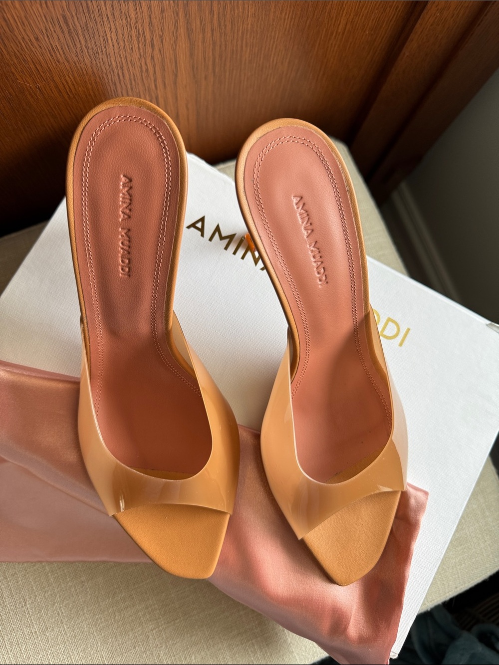 Amina Muaddi Alexa Glass Slipper, size 38, Latte color - Picture 2 of 9